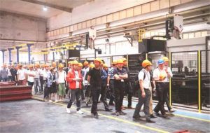 3868la天河总站(集团)股份有限公司 - Make It Possible