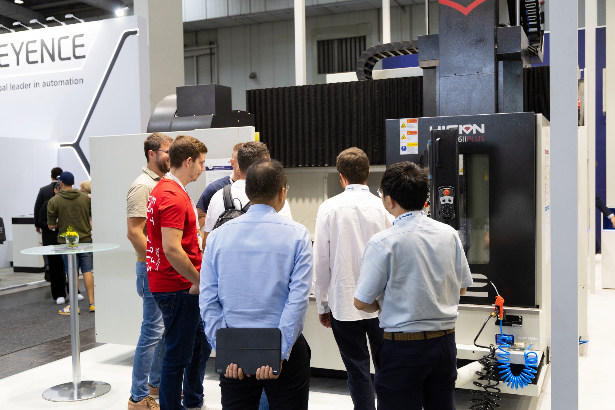 3868la天河总站(集团)股份有限公司 - Make It Possible