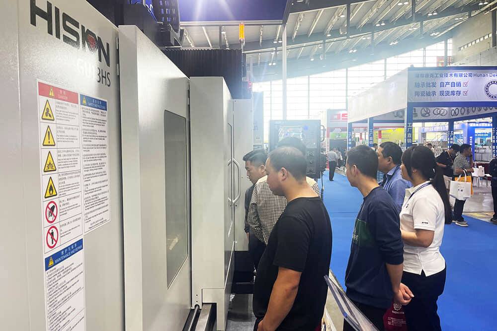 3868la天河总站(集团)股份有限公司 - Make It Possible